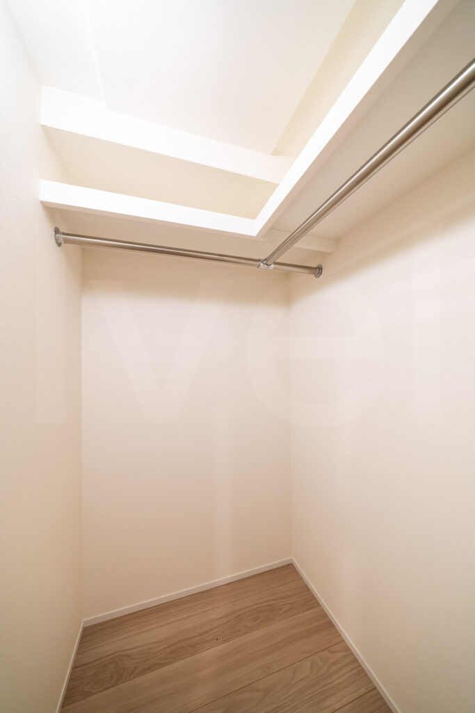 部屋・玄関・収納 11