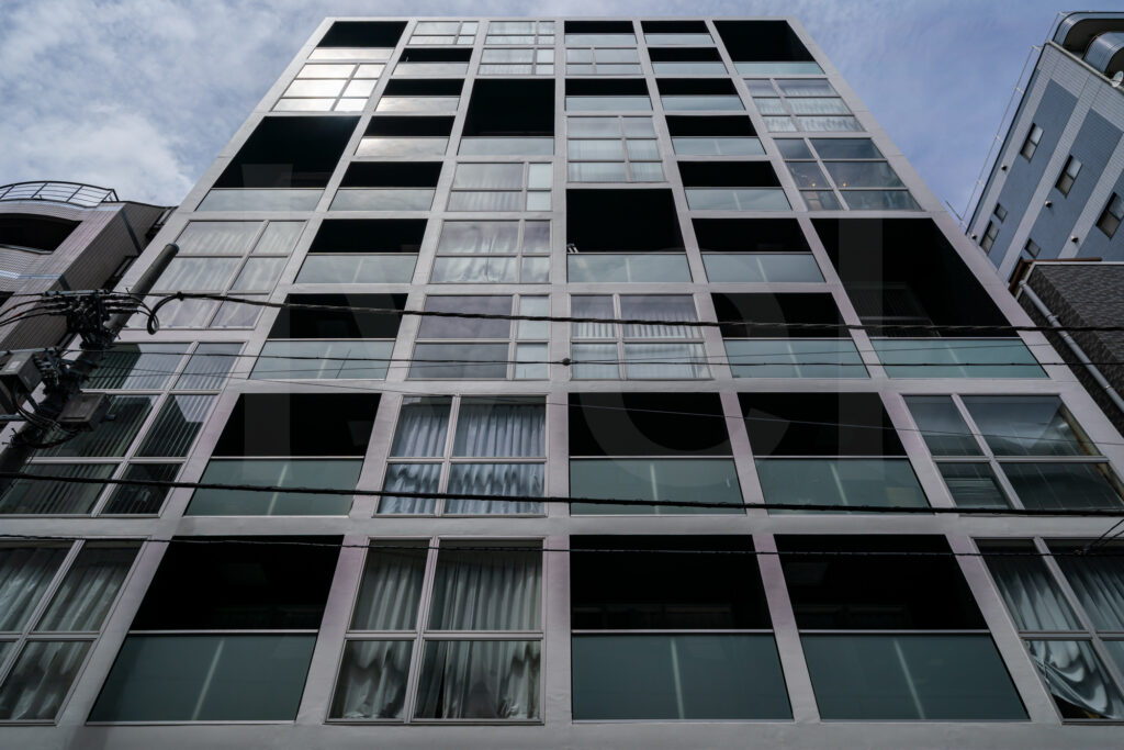 外観・エントランス・内廊下 1