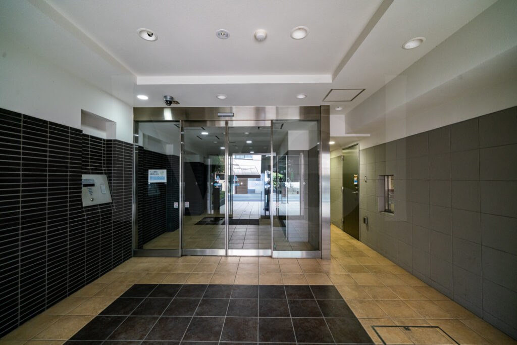 外観・エントランス・内廊下 3