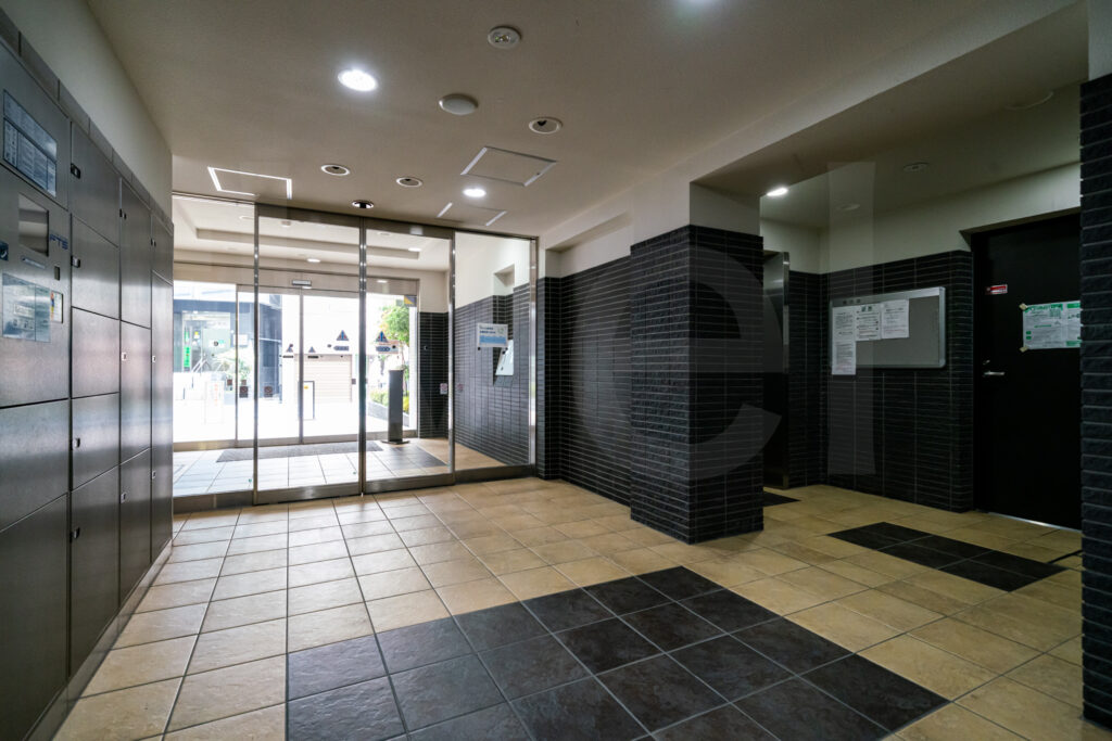 外観・エントランス・内廊下 4