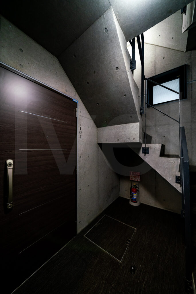 外観・エントランス・内廊下 2