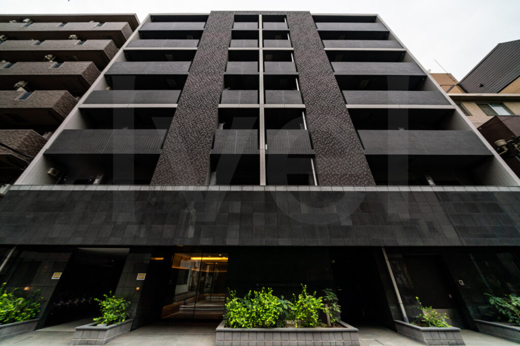 外観・エントランス・内廊下 1