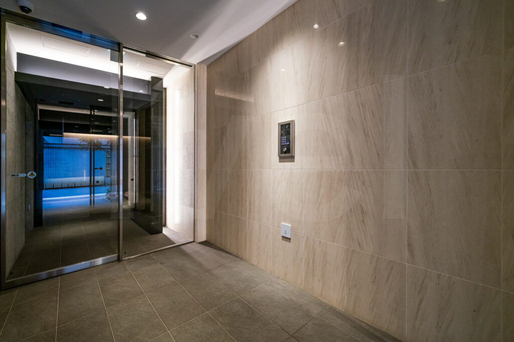 外観・エントランス・内廊下 3