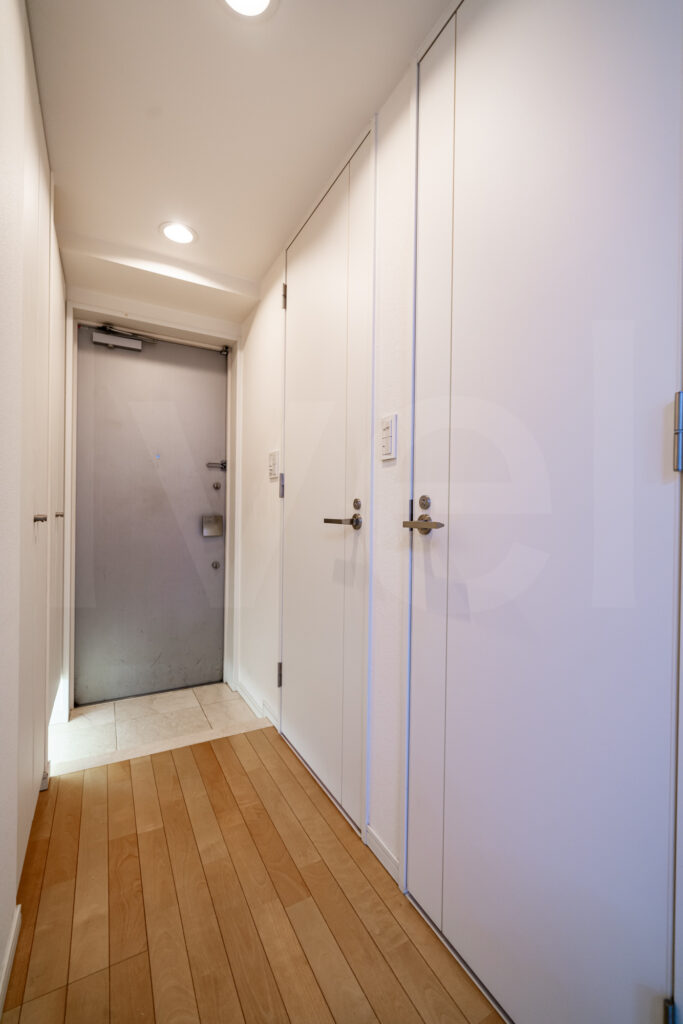 部屋・玄関・収納 10