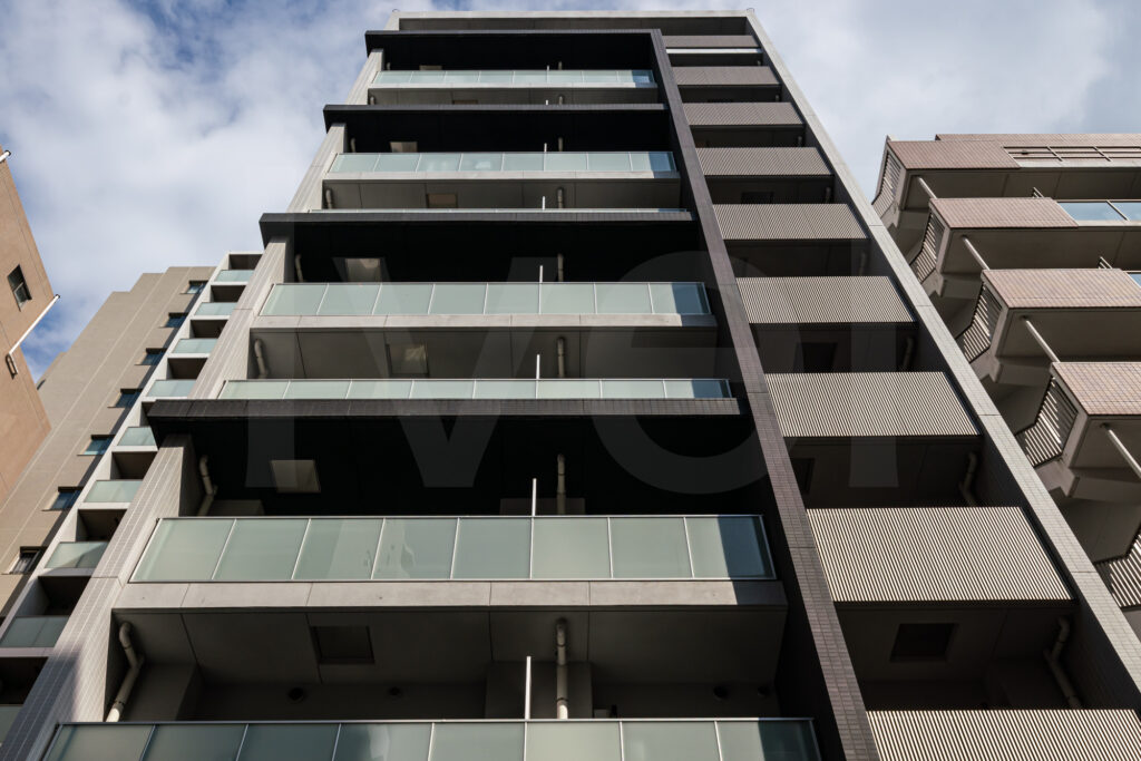 外観・エントランス・内廊下 1