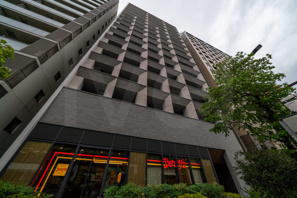 外観・エントランス・内廊下 1