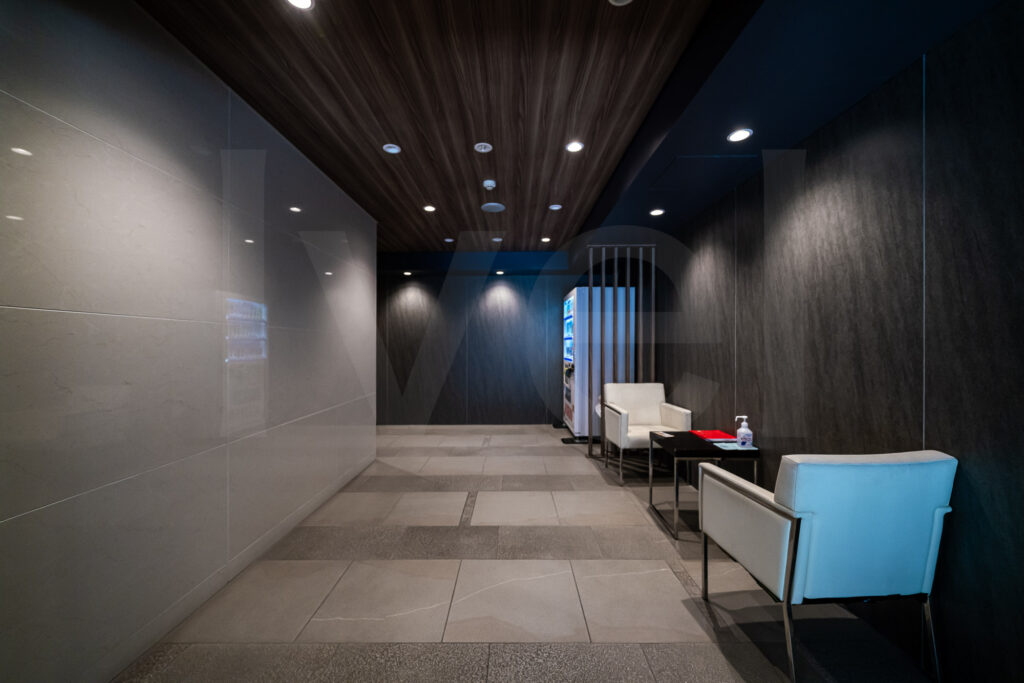 外観・エントランス・内廊下 2