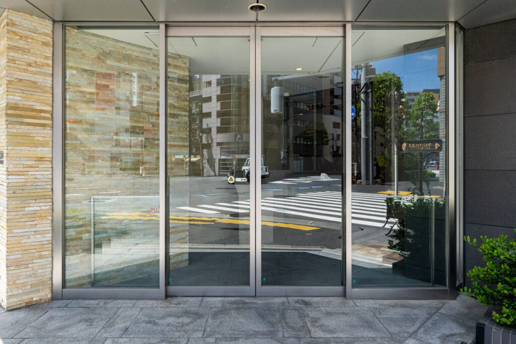 外観・エントランス・内廊下 3