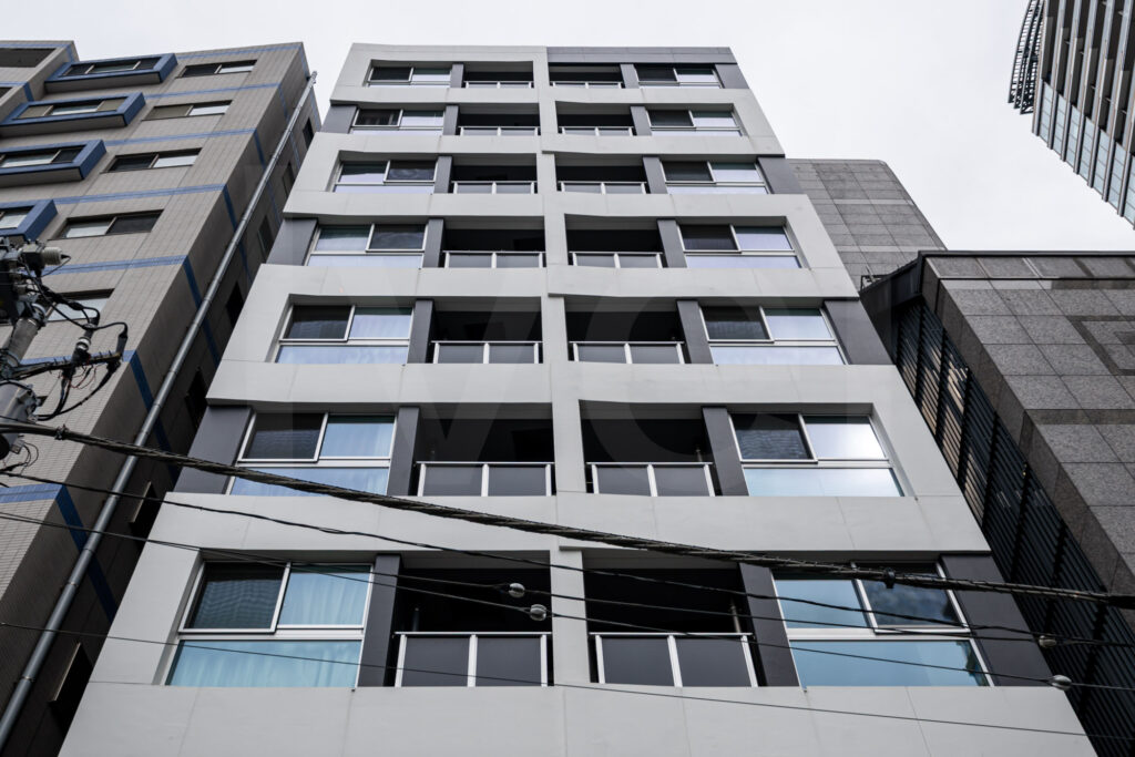 外観・エントランス・内廊下 1