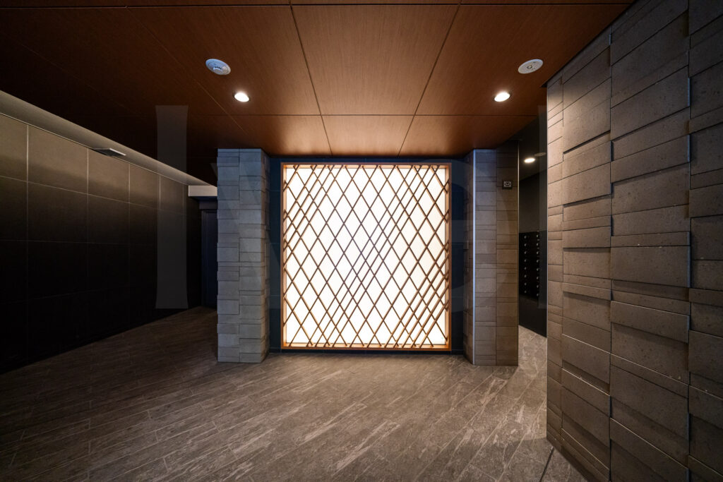 外観・エントランス・内廊下 2